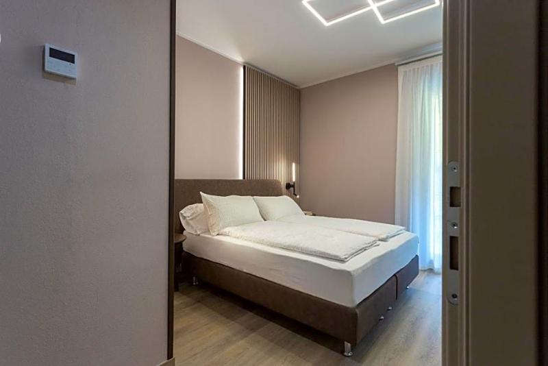 Hotel Veronesi image