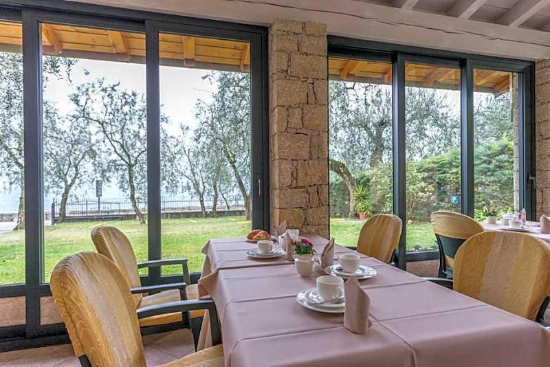 Hotel Veronesi image