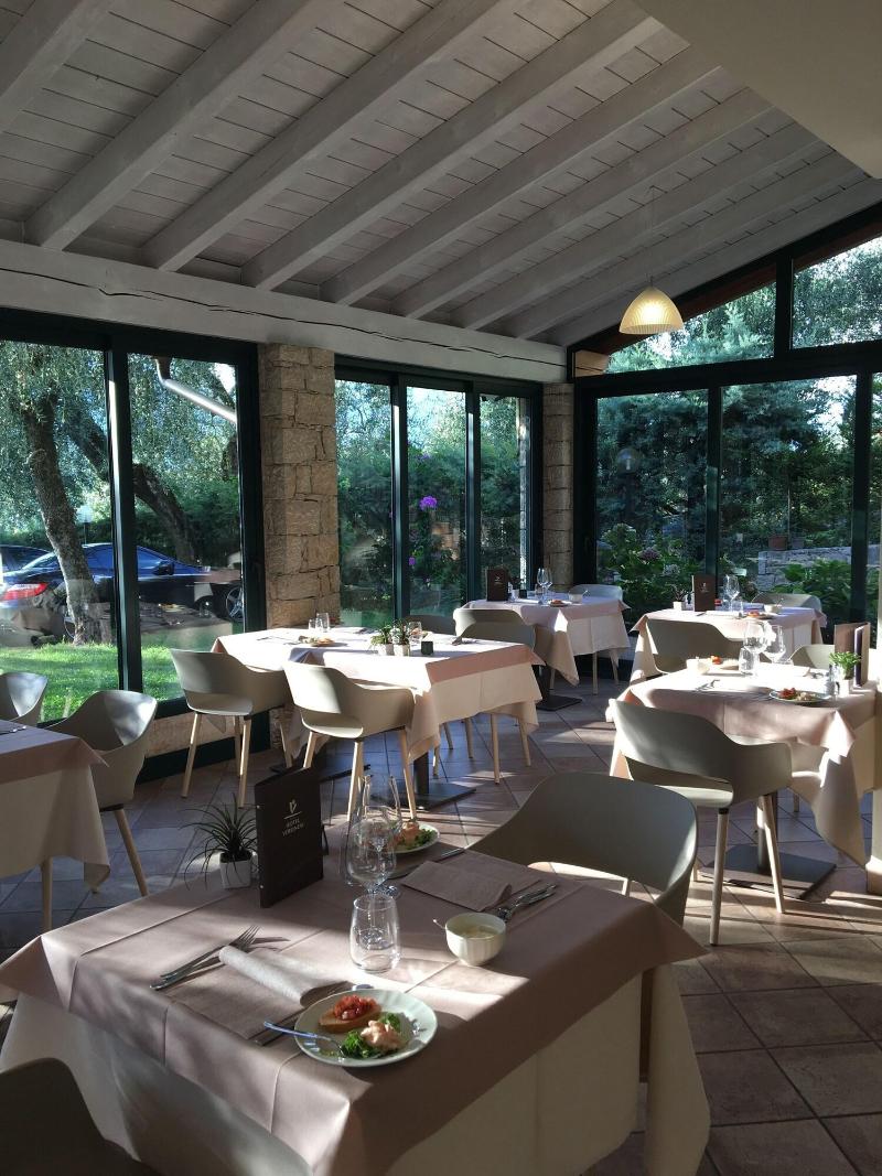 Hotel Veronesi image