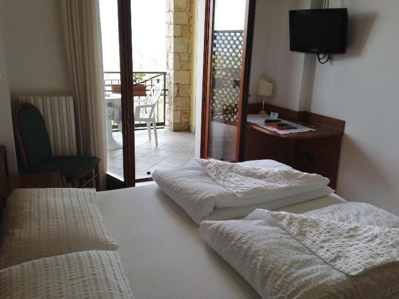 Hotel Veronesi image