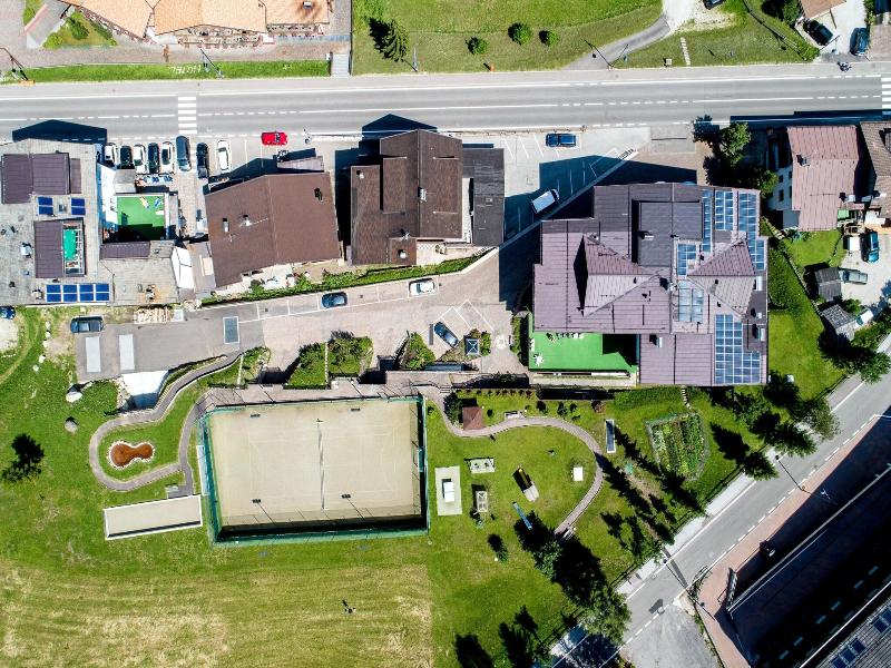 Hotel Alpe image