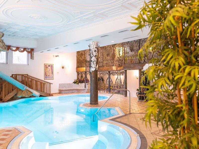Hotel Alpe image