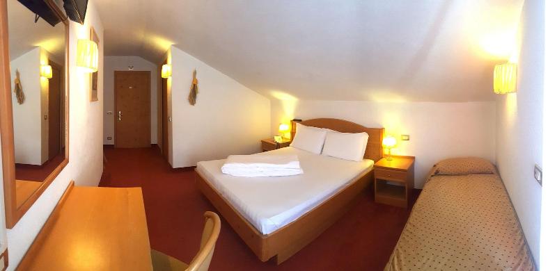 Hotel Grizzly image