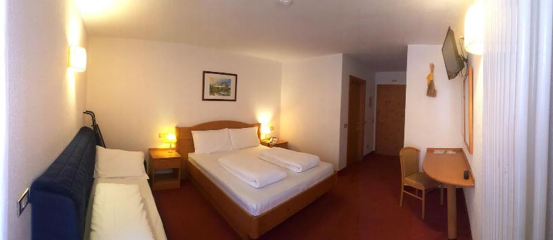 Hotel Grizzly image