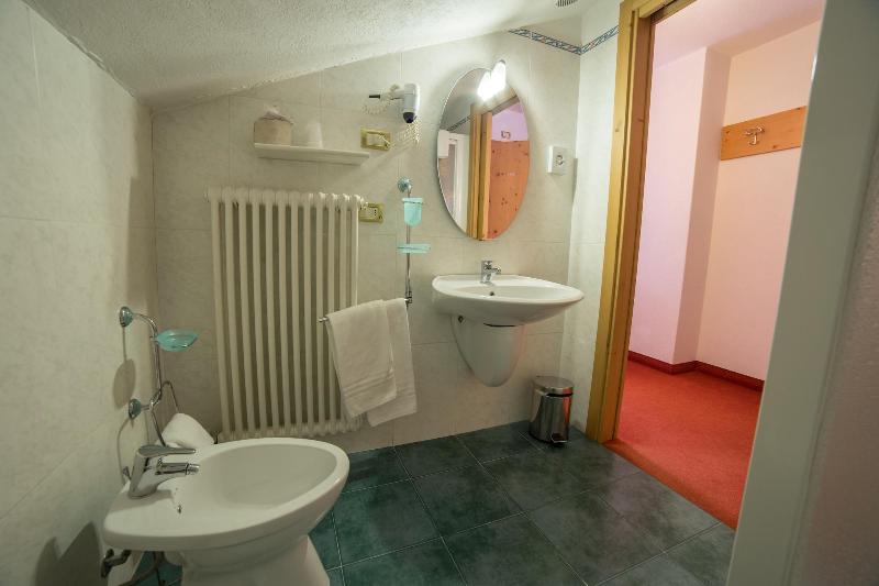 Hotel Grizzly image