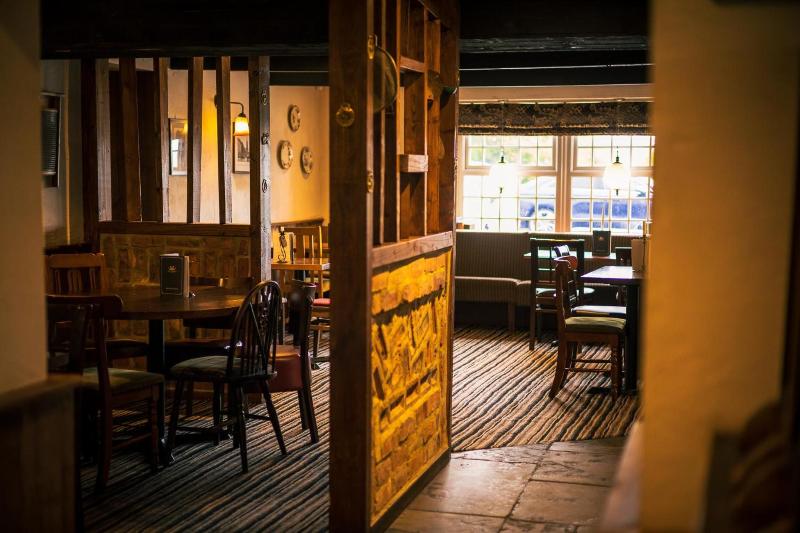The Three Horseshoes image