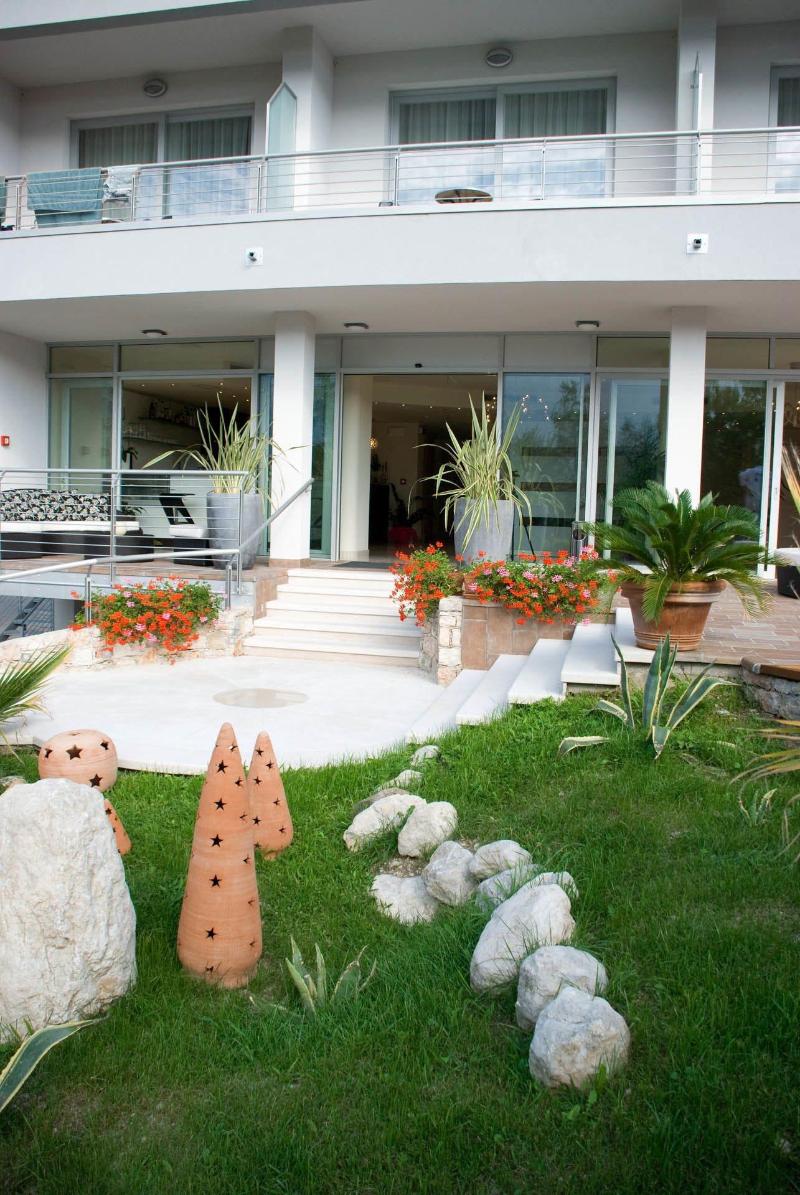 Hotel Campagnola image