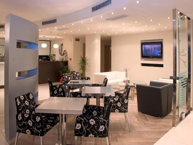 Hotel Campagnola image