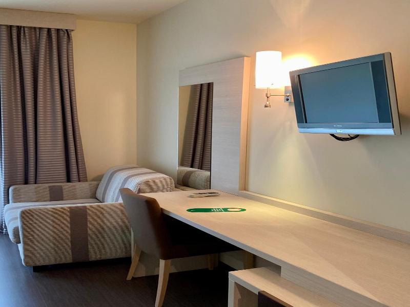 Hotel Campagnola image