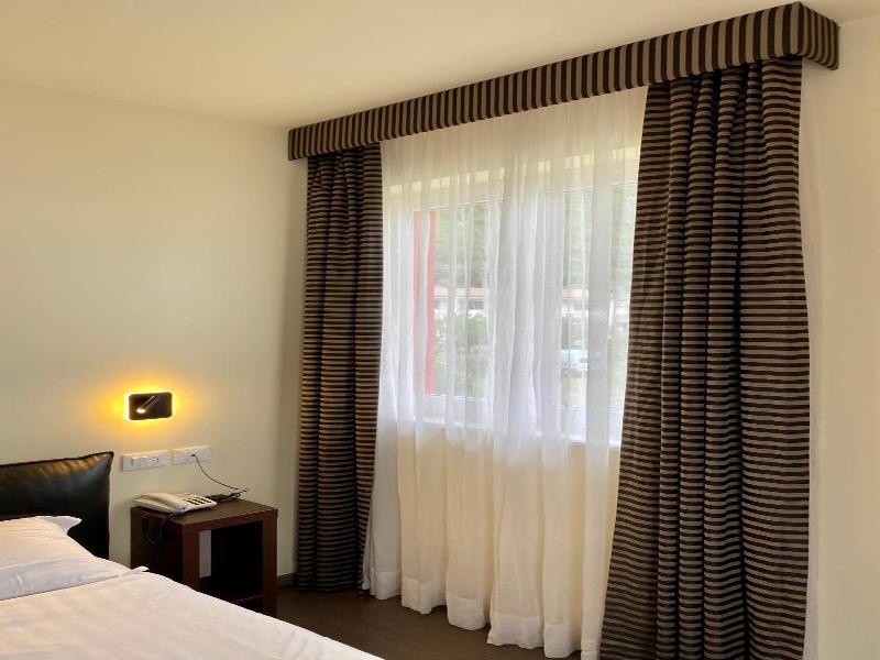 Hotel Campagnola image