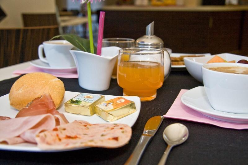 Hotel Campagnola image