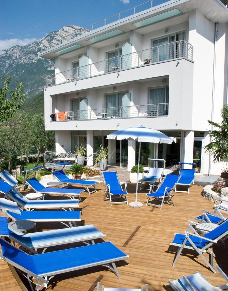 Hotel Campagnola image