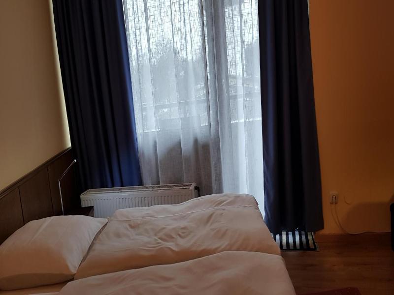 Hotel Julia image