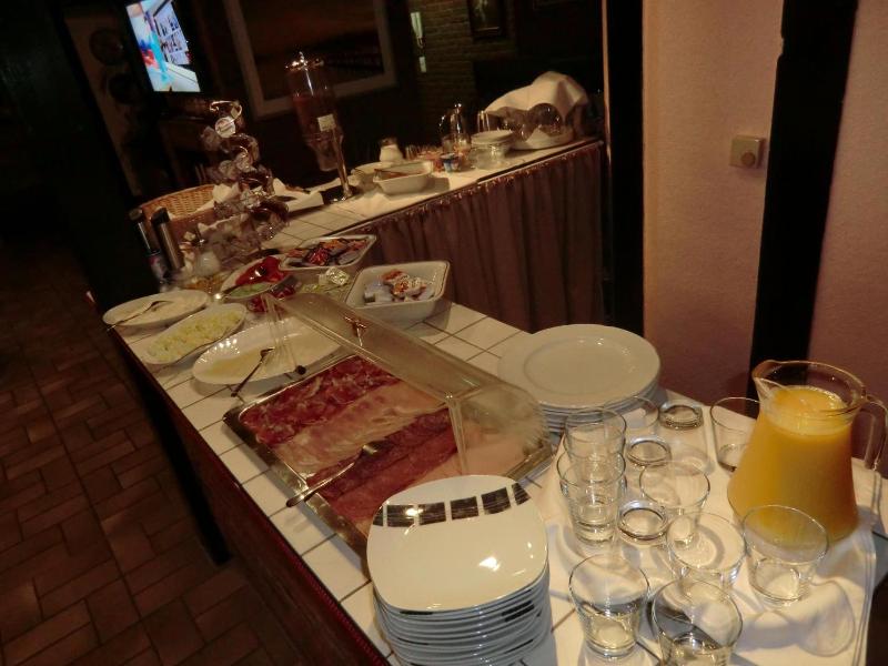 Hotel Julia image