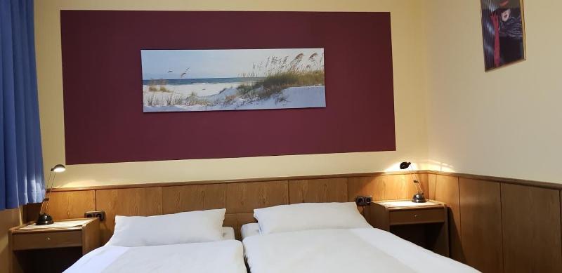 Hotel Julia image