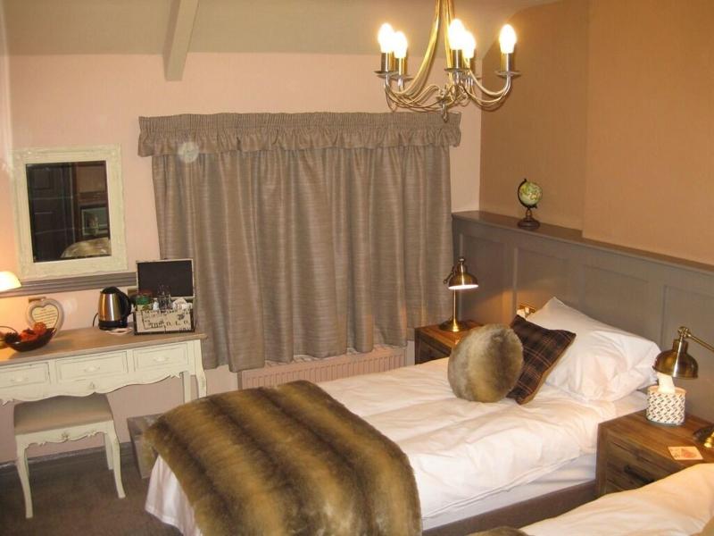 Pen Mill Hotel image
