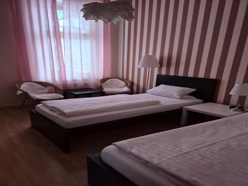 Hotel-pension Charlottenburg image