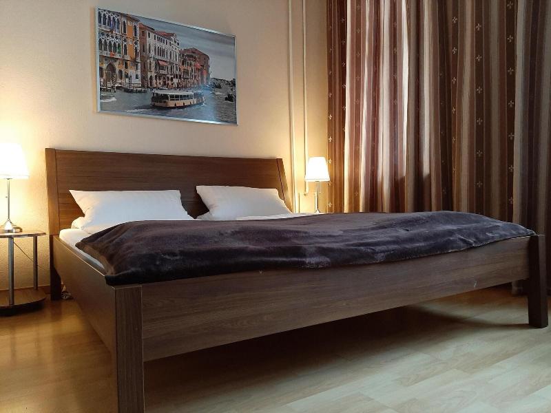Hotel-pension Charlottenburg image