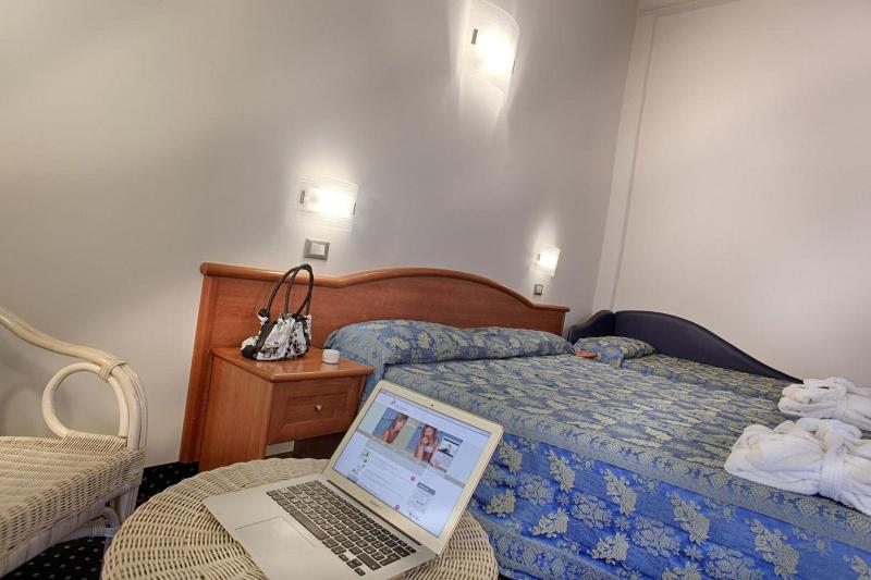 Hotel Bolognese image