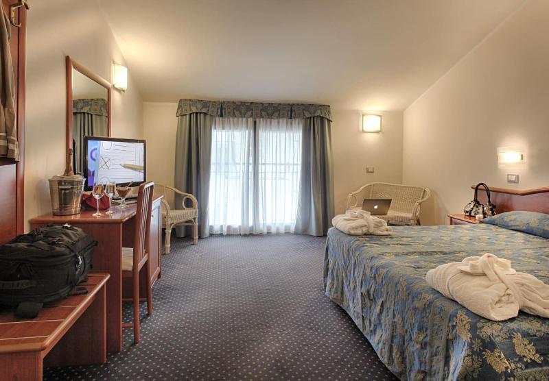 Hotel Bolognese image