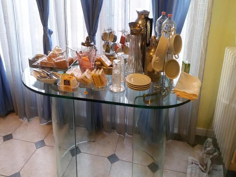 Villa Fiorita image