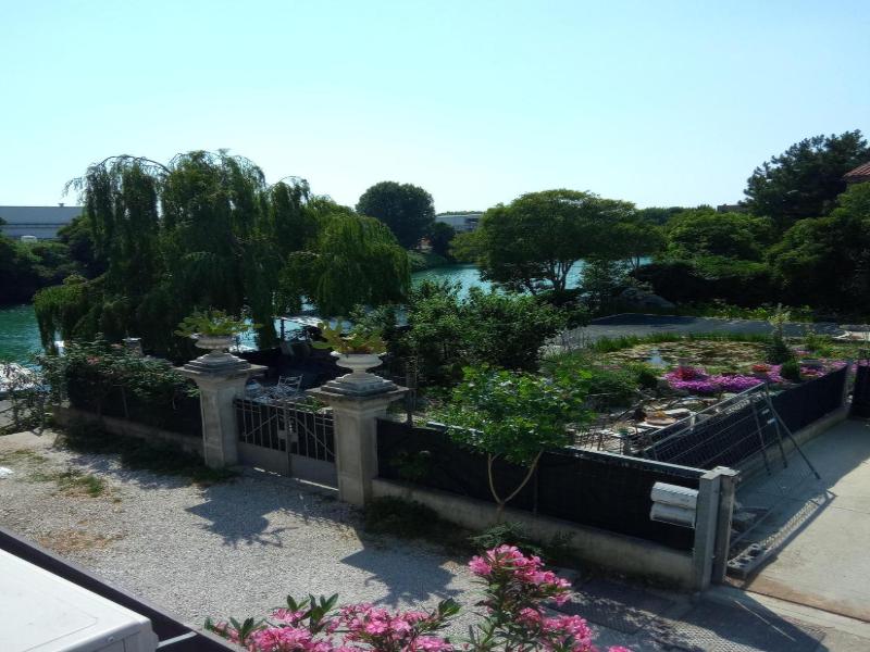 Villa Fiorita image