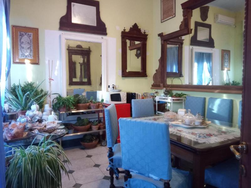 Villa Fiorita image