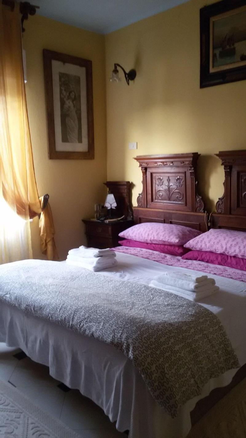 Villa Fiorita image