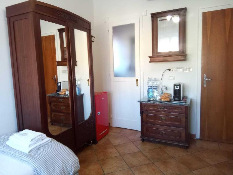 Villa Fiorita image