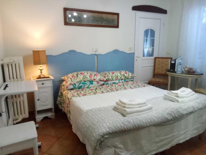 Villa Fiorita image