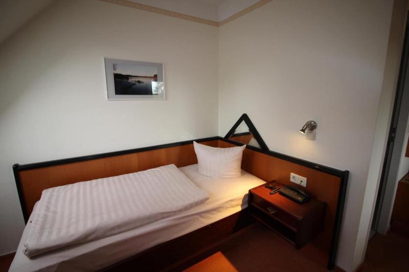 Hotel Reke image