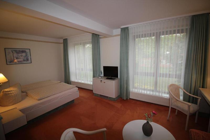 Hotel Reke image