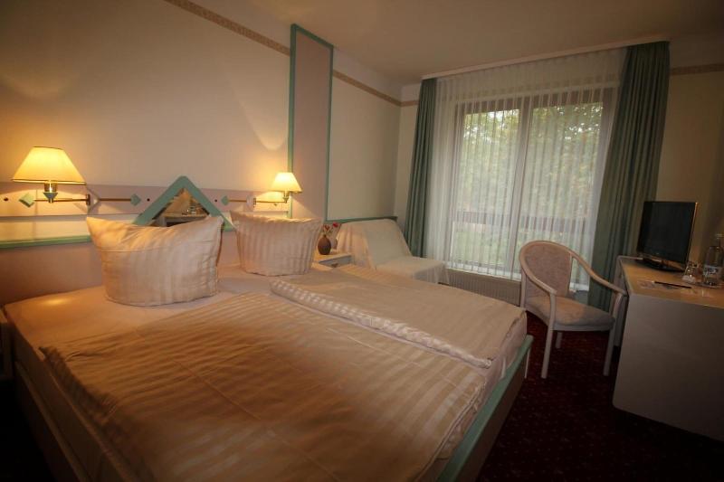 Hotel Reke image