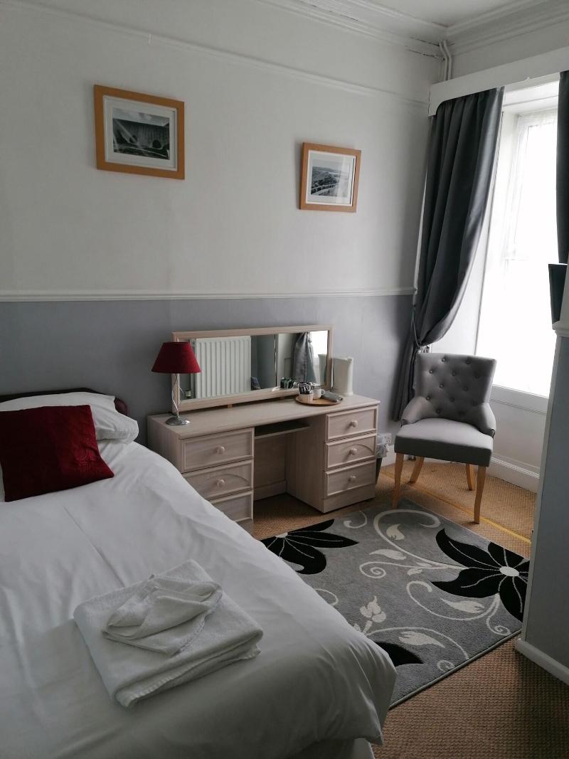 George Borrow Hotel image