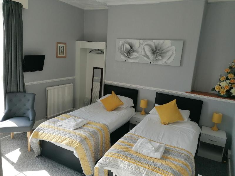 George Borrow Hotel image