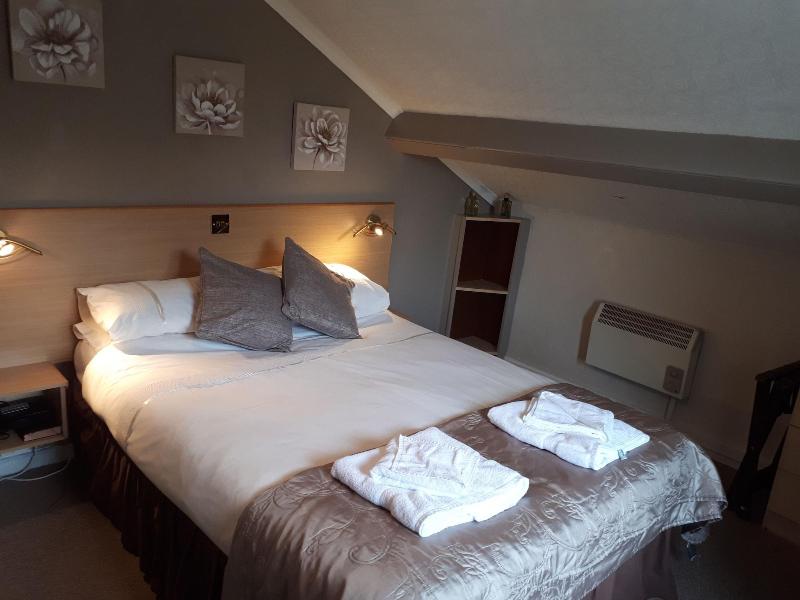 George Borrow Hotel image