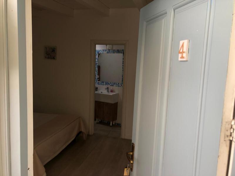 B&B Xenia image