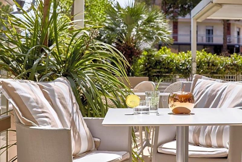 Hotel La Fenice image