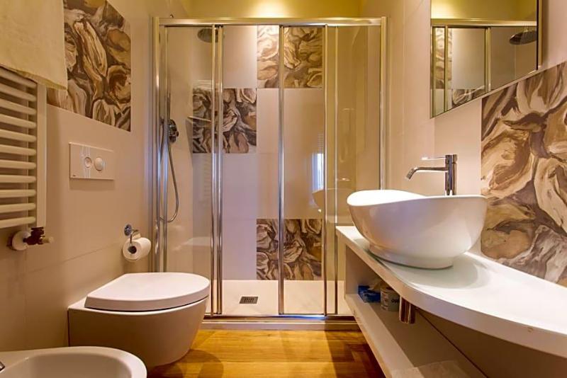 Hotel La Fenice image
