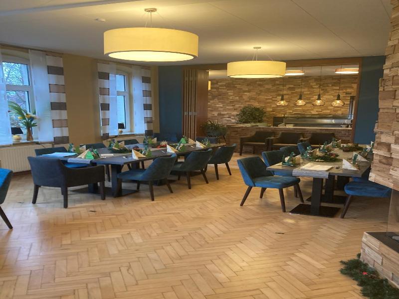 MediTerra Hotel & Restaurant image