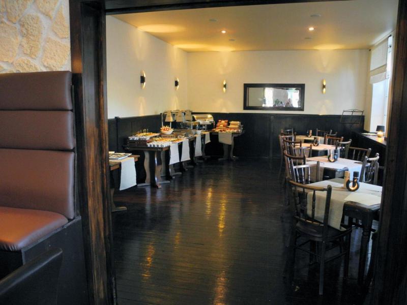 MediTerra Hotel & Restaurant image