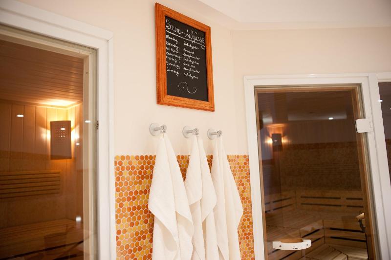 Hotel Von Euch image