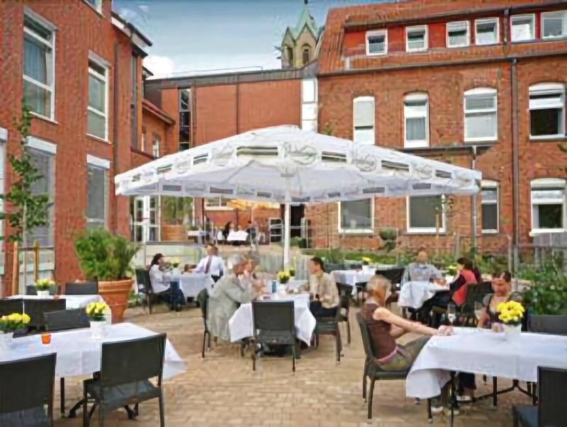 Hotel Von Euch image