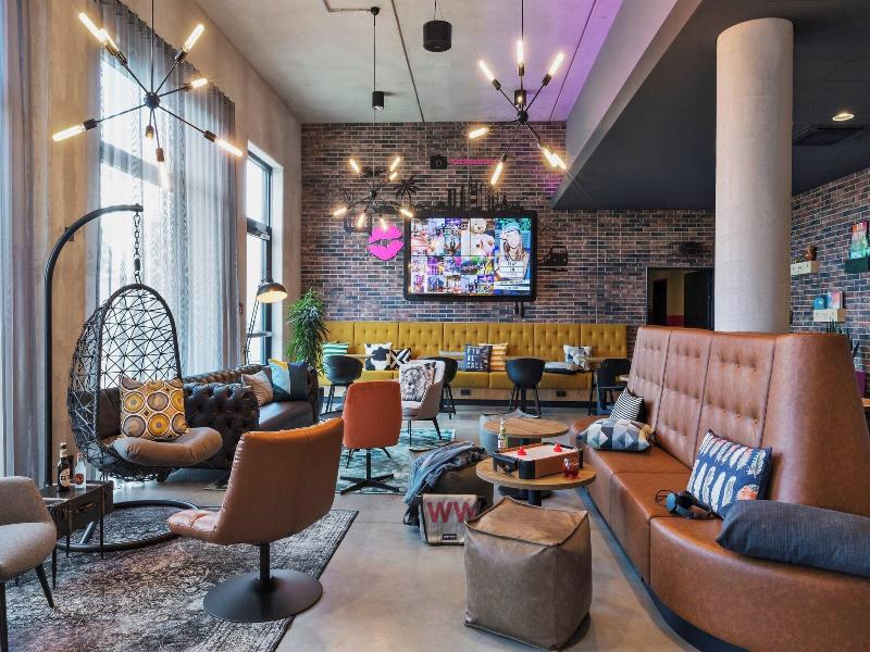 Moxy Frankfurt Airport Kelsterbach image