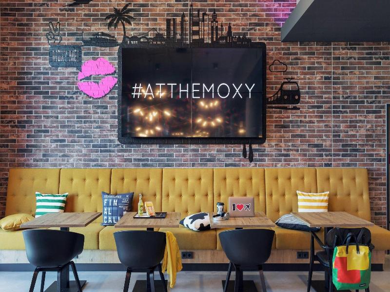 Moxy Frankfurt Airport Kelsterbach image