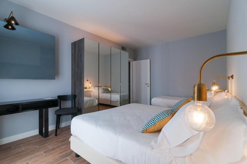 Residence Ten Suite image