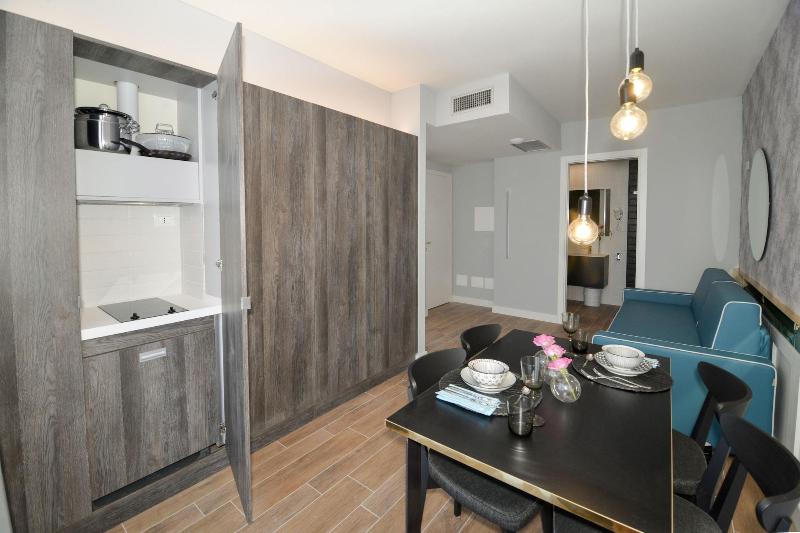 Residence Ten Suite image