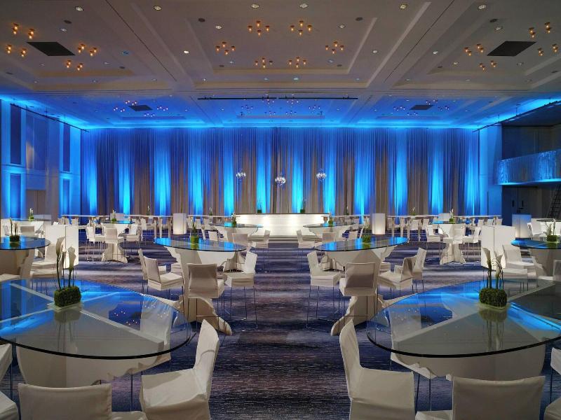 Frankfurt Airport Marriott Hotel image