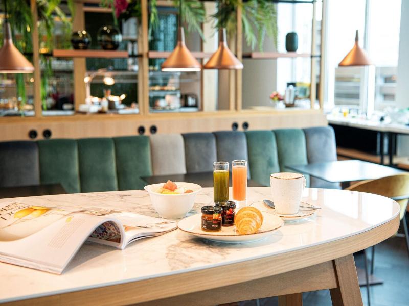 Frankfurt Airport Marriott Hotel image