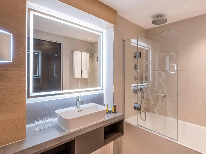 Frankfurt Airport Marriott Hotel image